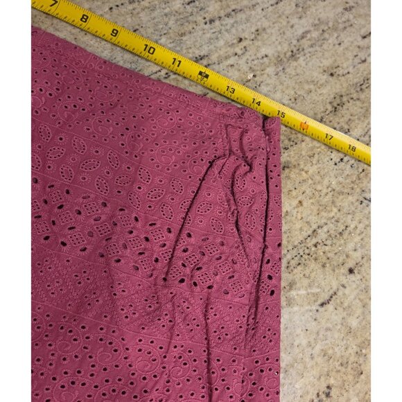 LL Bean Sz 8 Favorite Fit Pink Eyelet Knee Length Pencil Skirt Beach Line 297045 - Picture 3 of 13